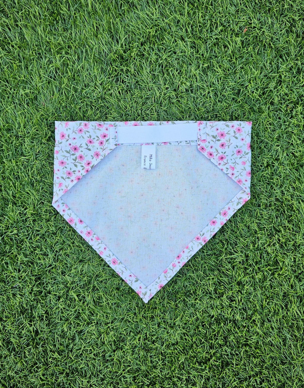 Bandana blanc petites fleurs roses