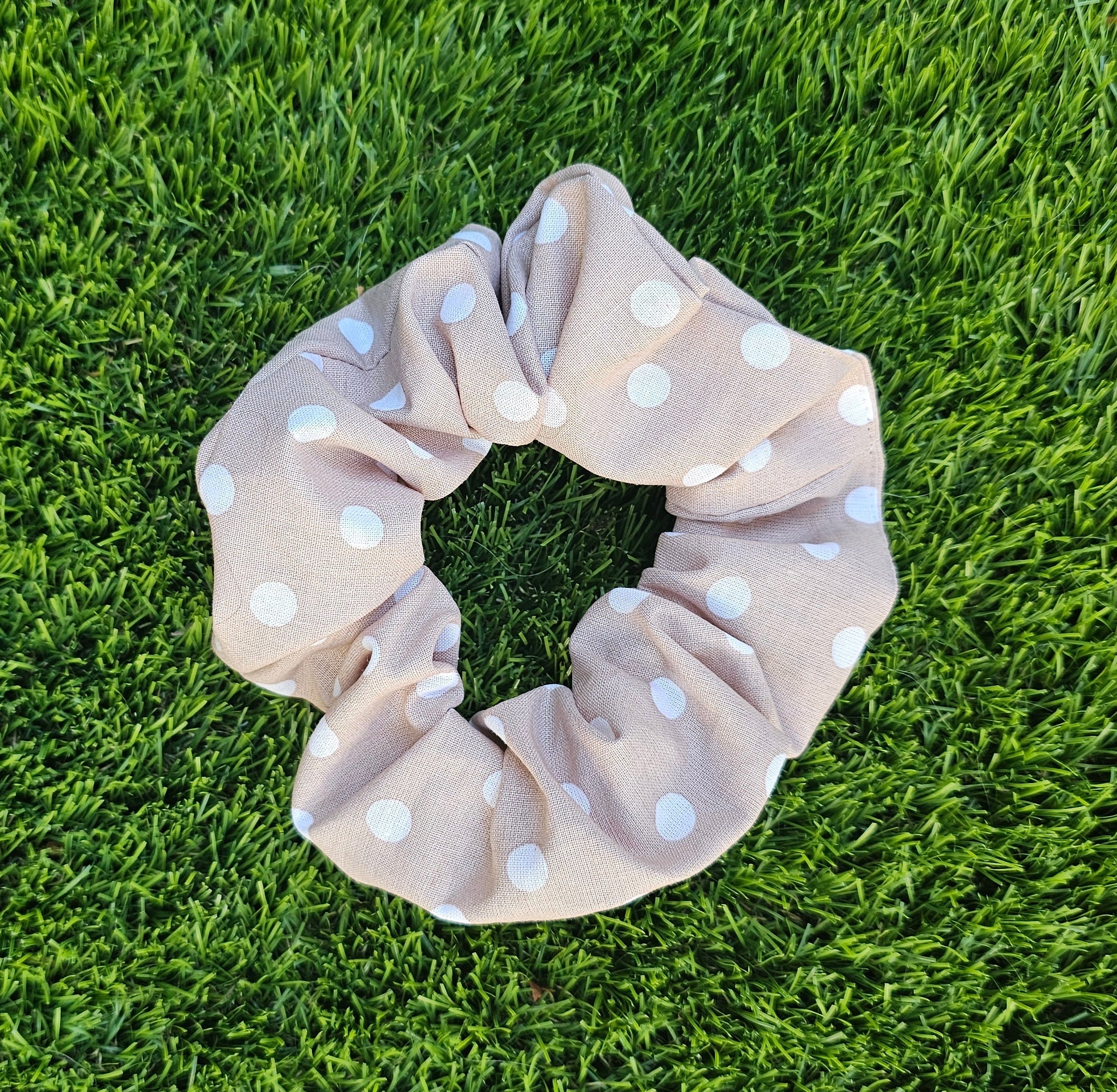 Chouchou beige à pois blancs - coton