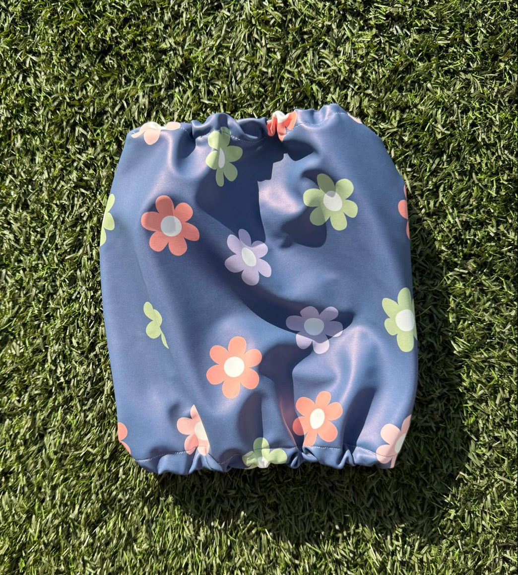 Snood bleu avec marguerites colorées - imperméable