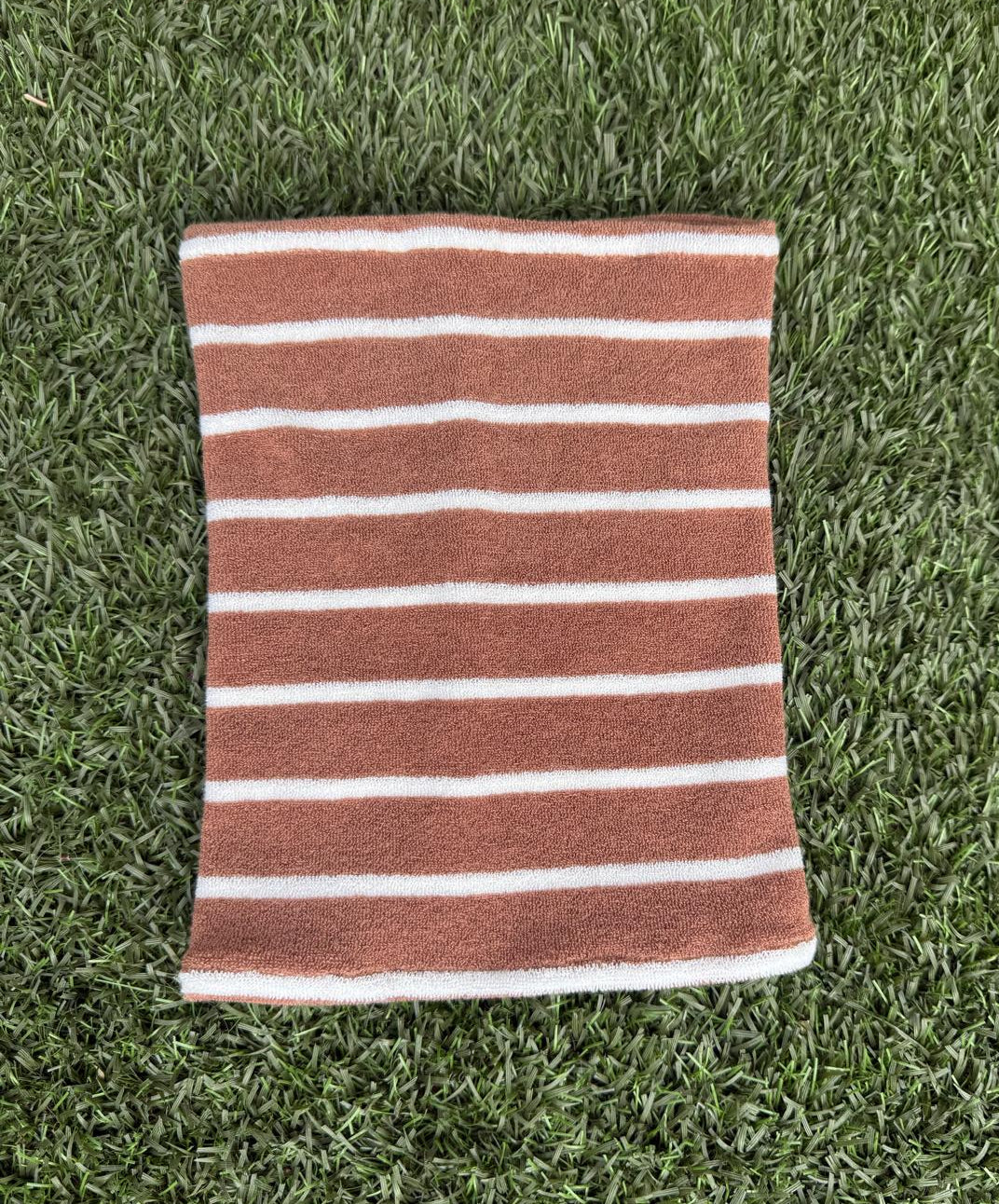Snood grooming marinière beige et marron - éponge
