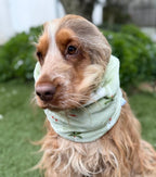 Snood vert clair avec petits éléphants - polaire